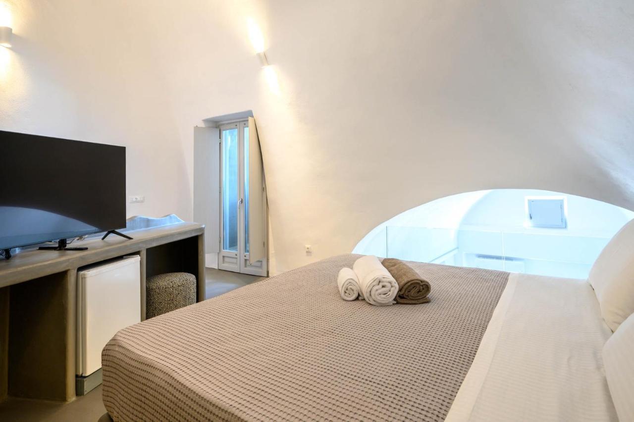 Deep Earth Villas Éxo Goniá 外观 照片